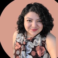 Accelerate Change Network Employee Stephanie Vicente's profile photo