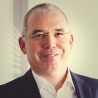 Arno Hohmann Email