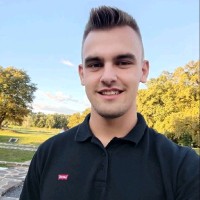 Mikuláš Poľák Email