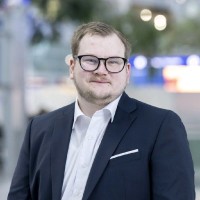 Florian Kloß Email
