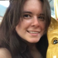 Stephanie Simon Email & Phone Number