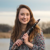 Sarah Seagraves Email & Phone Number