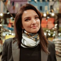 Kateryna Ohuriaieva Email