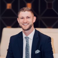 Andrew Straughan Email