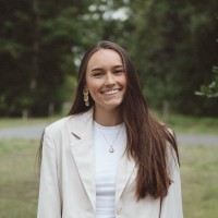 Maxine Troyer Email