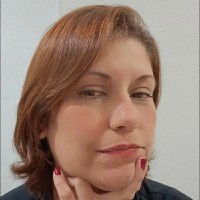 Danielle MacEdo Email