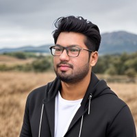 Upwork Employee Arslan Tariq's profile photo