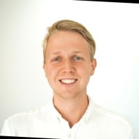 Erik Bernhardsson Email