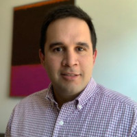 GitLab Employee Romer Gonzalez's profile photo