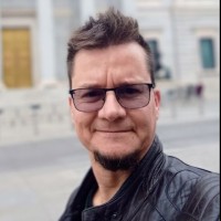 Jose J. Lazo Leon Email