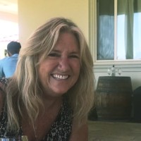 SSRN Employee Dana Hutchison's profile photo