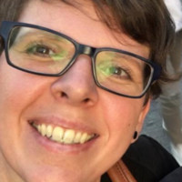 Els van Essche Email