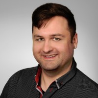 Dominik Pfaller Email