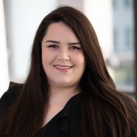 Veronica Henry Email