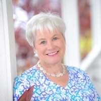 RE/MAX Crown Realty Employee Nancy Carty's profile photo