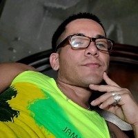 Walter Saenz Email
