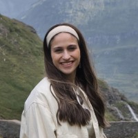Clearshift Employee Chevi Dombey's profile photo