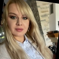 Anna Szczęsna Email