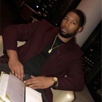 Airbnb Employee Ronnie C.'s profile photo