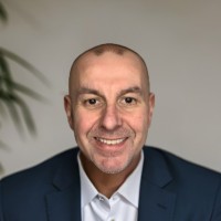 Ian W. Email
