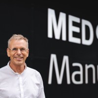 Alexander Mayr Email