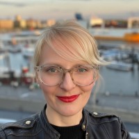 diffferent Employee Melanie Beck's profile photo