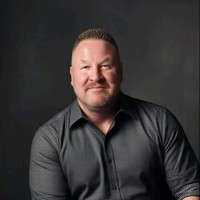 Thomas Meadows Email & Phone Number