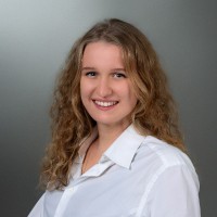 Julia Leinweber Email