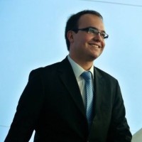 Álvaro Casanave Email