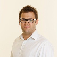 E-mail e número de telefone de James Rushton