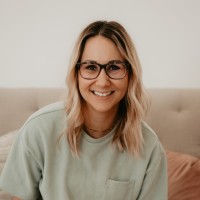 Red Shoes Inc. Employee Kati Kellnhauser's profile photo