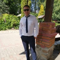 LUSH Employee Bartek Wojnowski's profile photo