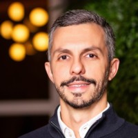 Bridge & Co. Employee Carlos Eduardo Carvalho's profile photo