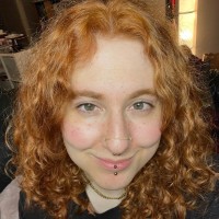 Naomi Violet Email