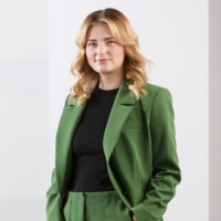 Oak Engage Employee Emma McIpr's profile photo
