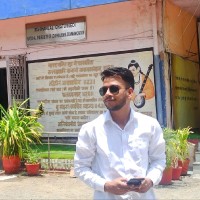 Newstrack.com Employee Santosh Tiwari's profile photo