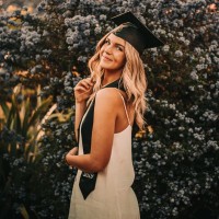 Taylor Hubbard Email & Phone Number