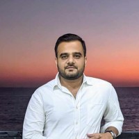 Krave Mart (YC S22) Employee Junaid Akram's profile photo