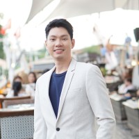 Steps with Theera Employee Nattawut Chawinkul's profile photo