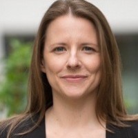 Sabine Röth Email