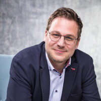 Holger Berthues Email