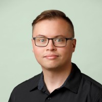 Lumineo Signs Employee Tristan Carson's profile photo