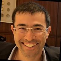 Glowing.io Employee Jasen Lew's profile photo