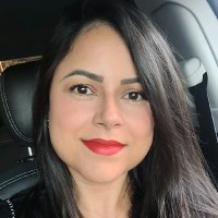 Dock Employee Roberta Moraes's profile photo