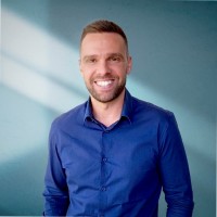 Tomislav Ravić Email