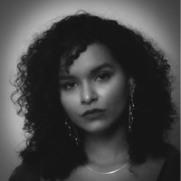 Isabelle Ferreira Email