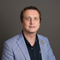 Pearl.com Employee Vlad Mysla's profile photo