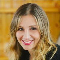 YNAB Employee Lindsey Burgess's profile photo