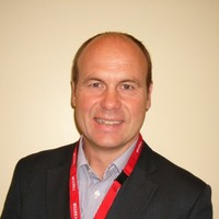 Robert Hutton Email