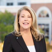 AH Realty Trust Employee Darlene Farley's profile photo